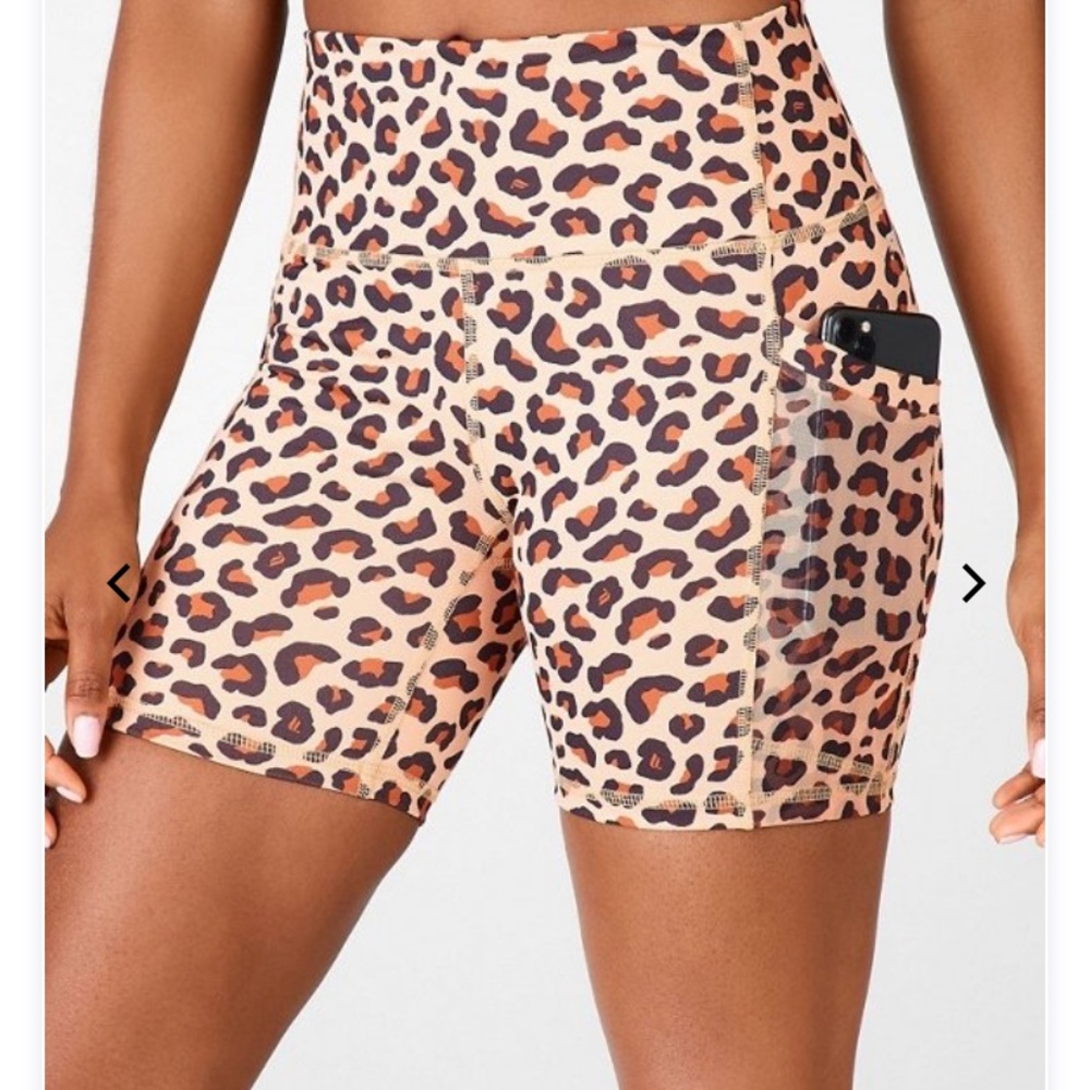 NWT! Fabletics Mila, High Waisted Shorts!